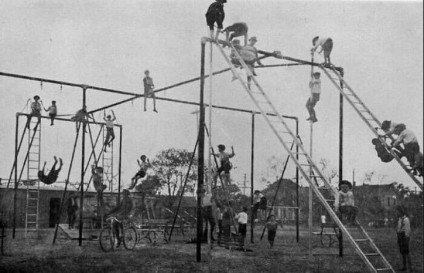 33 dangerous design decisions that can lead to disaster