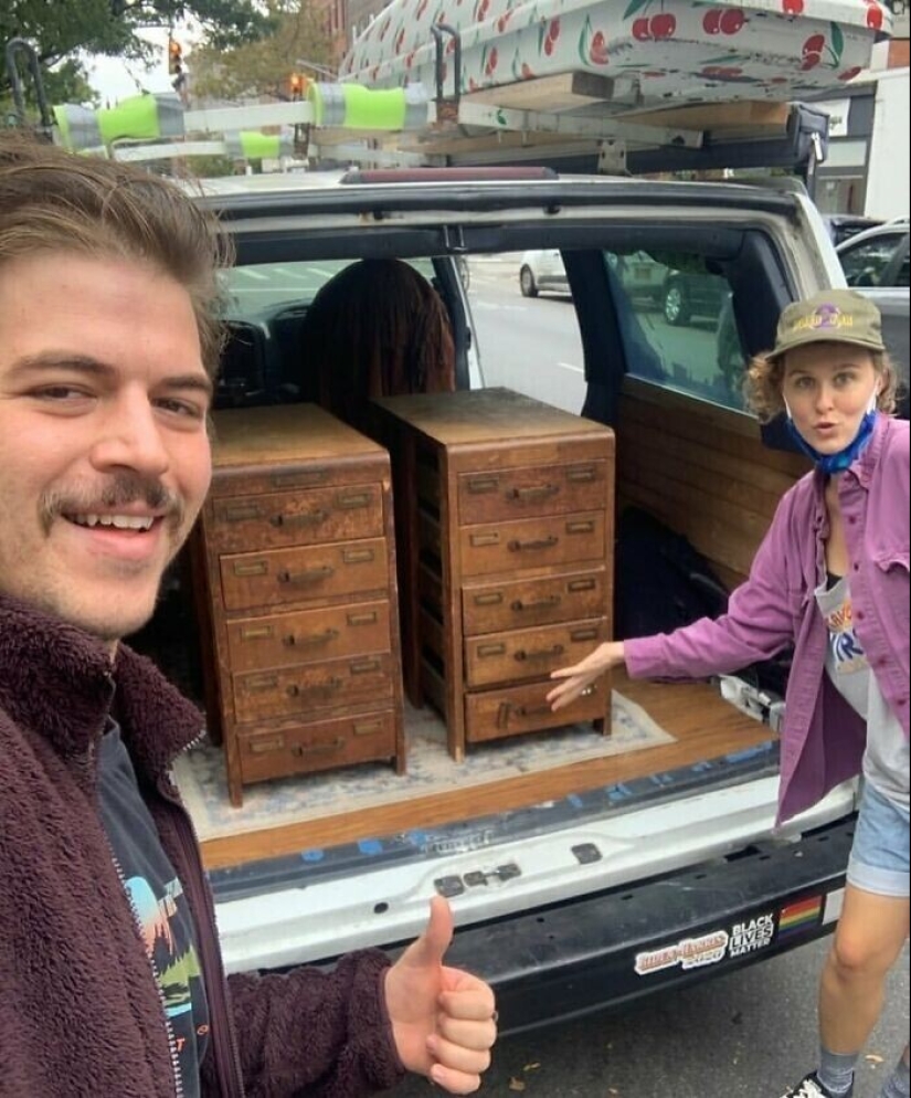 35 gorgeous things that people considered trash and put on the streets of new York 35 gorgeous things that people considered trash and put on the streets of new York