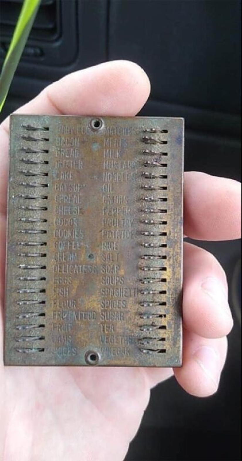 35 interesting things found at flea markets and second-hand stores 35 interesting things found at flea markets and second-hand stores