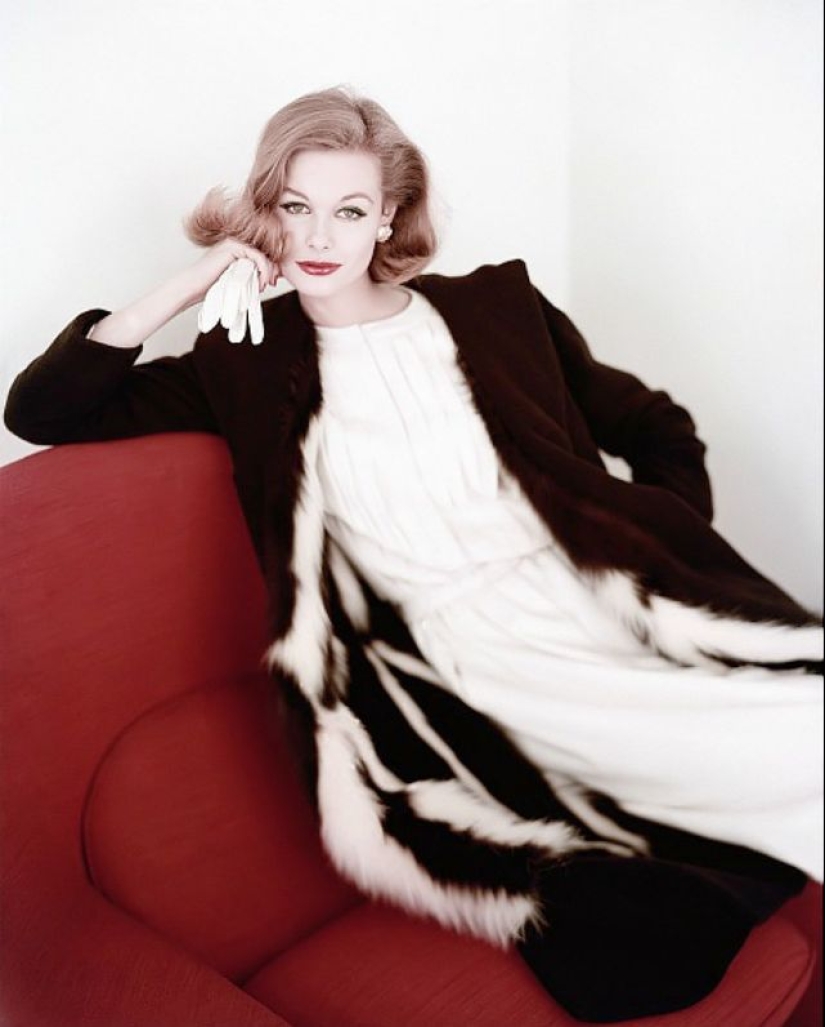 35 stunning photos of the classic model Monique Chevalier of the 1950s and 60s 35 stunning photos of the classic model Monique Chevalier of the 1950s and 60s