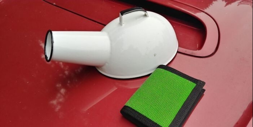 35 times when the Internet has helped people identify their unusual finds