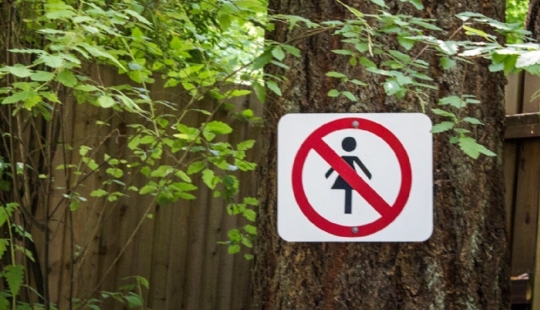 4 la prohibición de que no puede ser roto las mujeres Japonesas