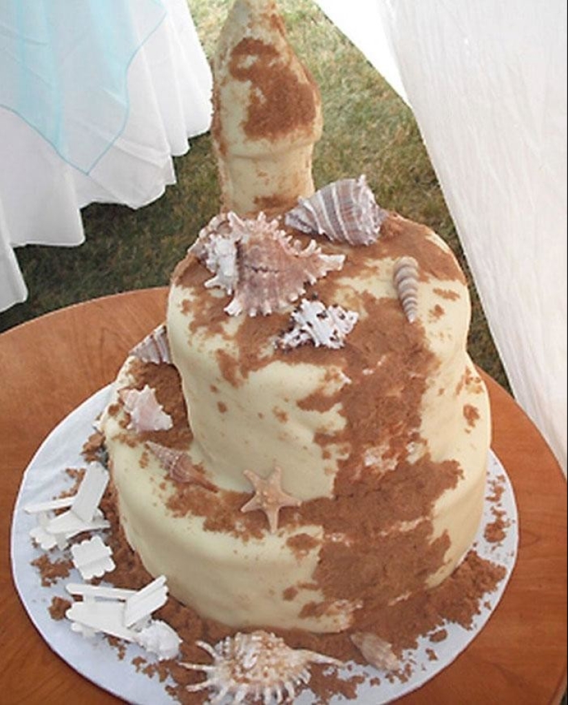 40 funny, and more often simply unsuccessful wedding cakes