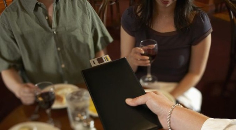 5 infalible pasos para ganar una chica del corazón, en la primera fecha