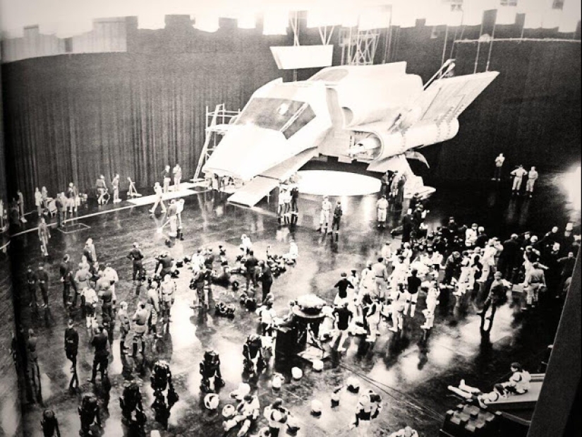 50 Rare Photos From the Set of Star Wars: Episode VI: Return of the Jedi