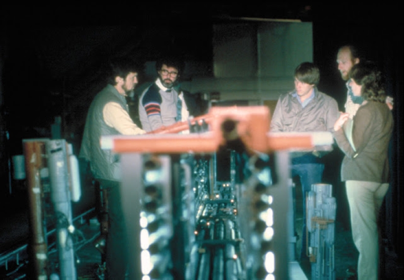50 Rare Photos From the Set of Star Wars: Episode VI: Return of the Jedi