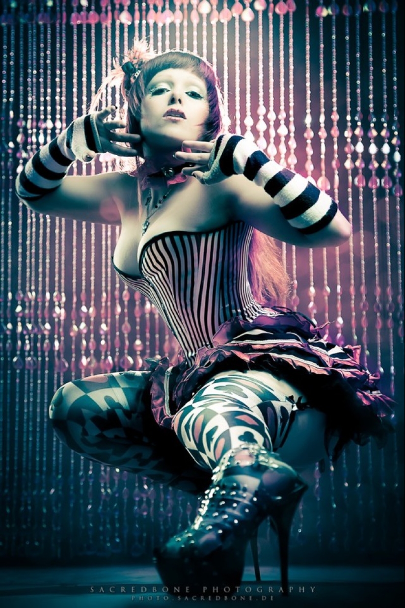 60 very tempting pinup photos 60 very tempting pinup photos