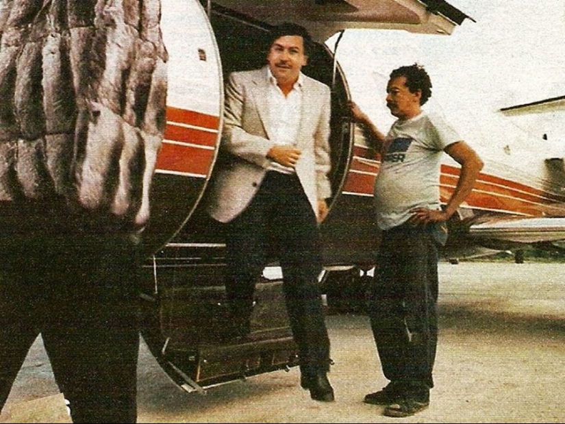 7 facts about cocaine king Pablo Escobar. His money could feed the whole world!