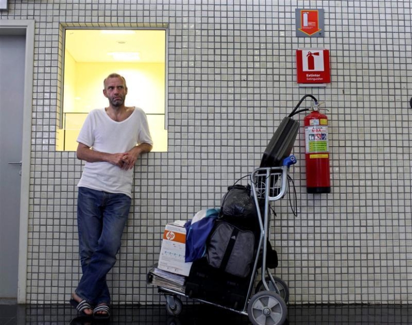 7 Most Famous Airport Residents