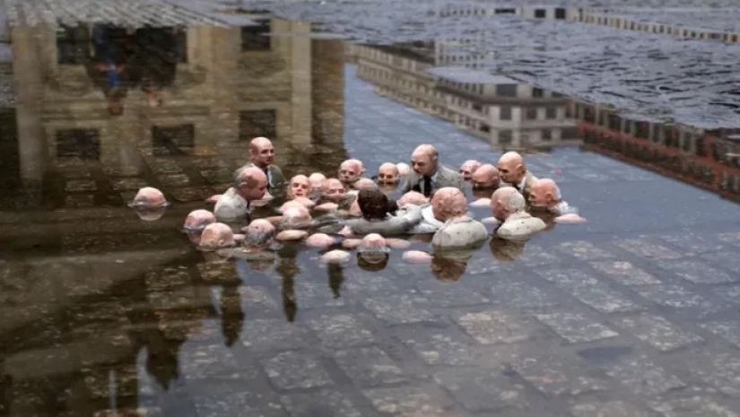 7 Powerful Street Art Pieces Fighting for the Planet 7 Powerful Street Art Pieces Fighting for the Planet