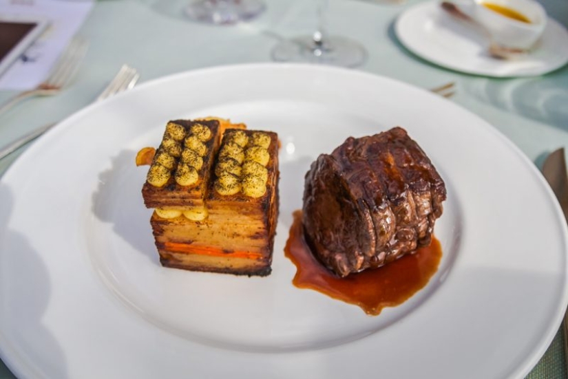 7 restaurant tricks that everyone is being led to