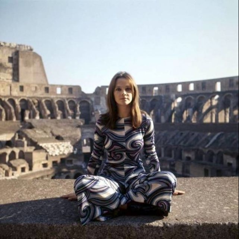 70s erotic comedy star Laura Antonelli 70s erotic comedy star Laura Antonelli