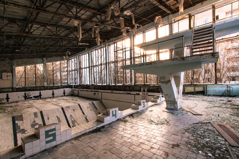 8 of the Most Creepy Ghost Towns on the planet