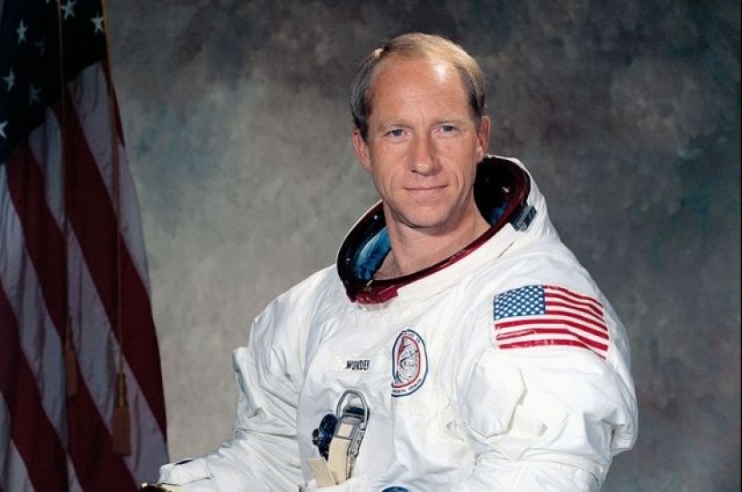 8 shocking stories about people who almost all his life spent alone