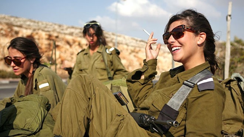 8 things strictly forbidden to IDF soldiers 8 things strictly forbidden to IDF soldiers