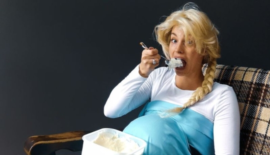 8 tristes fotos: cómo vivir realmente la Princesa de disney en el matrimonio