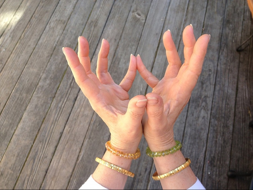 8 unique customs of different cultures