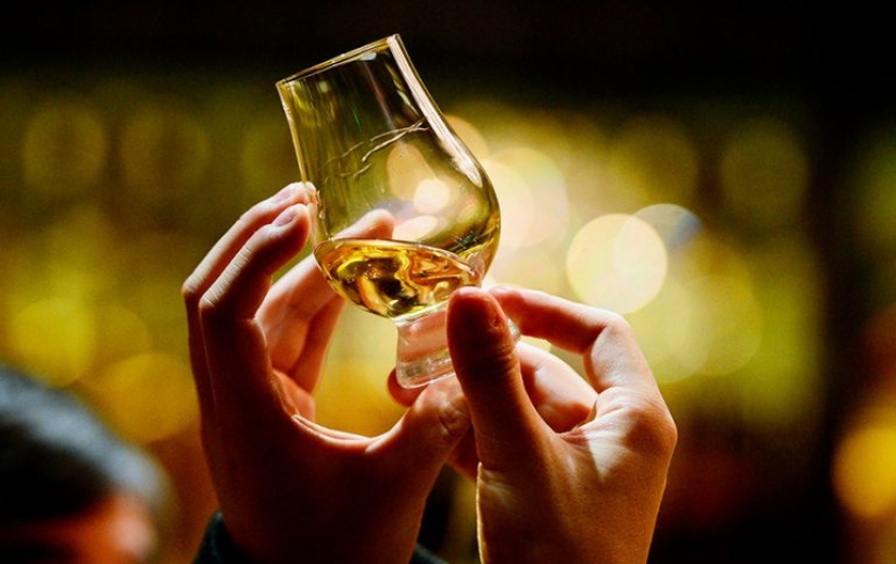 9 Formas comprobadas de Deshacerse de las bolsas debajo de los Ojos 9 Formas comprobadas de Deshacerse de las bolsas debajo de los Ojos