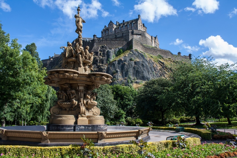 9 most interesting castles in Scotland 9 most interesting castles in Scotland