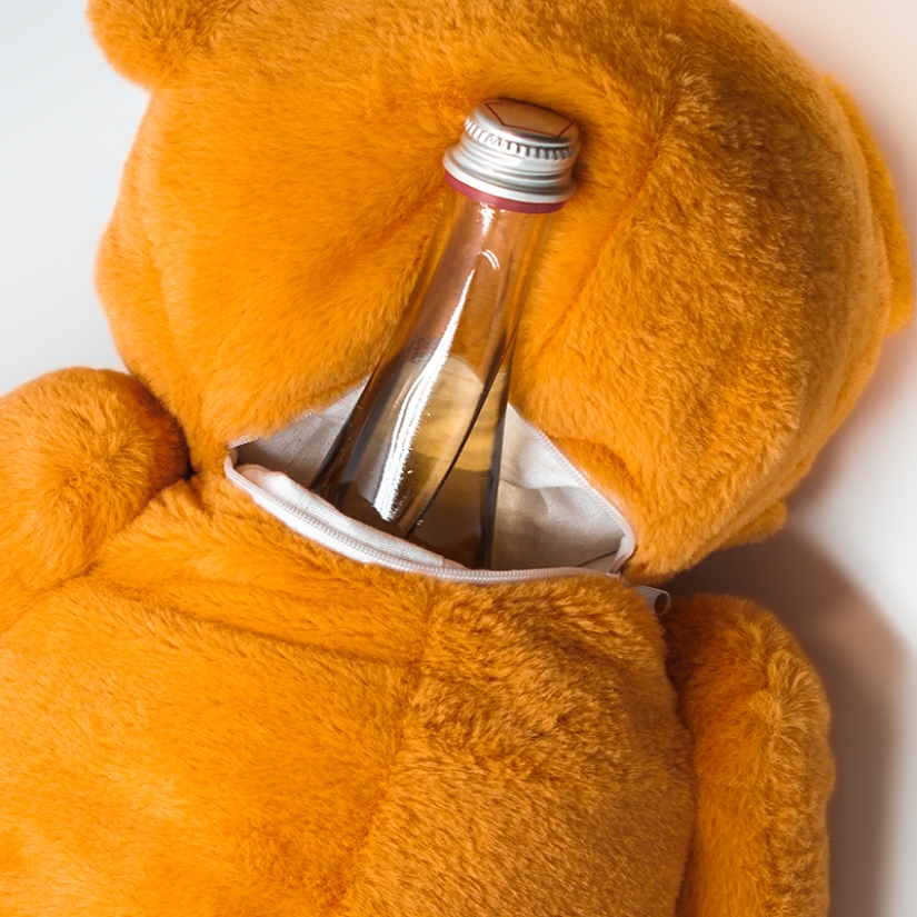 9 signs that a person close to you is an alcoholic 9 signs that a person close to you is an alcoholic