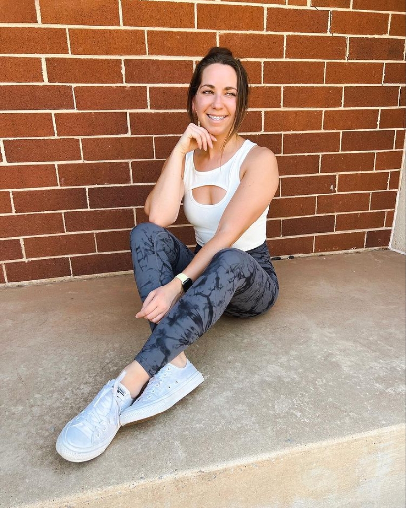 A 30-second exercise that helps solve neck and back problems