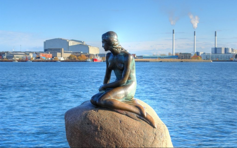 A fairy tale in reality: 7 places where you can see mermaids in real life A fairy tale in reality: 7 places where you can see mermaids in real life