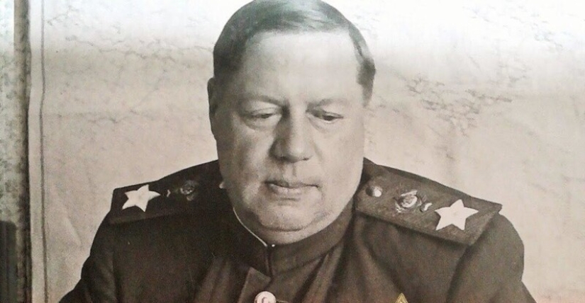 A finales de amor del Mariscal Tolbukhin y... Faina Ranevskaya