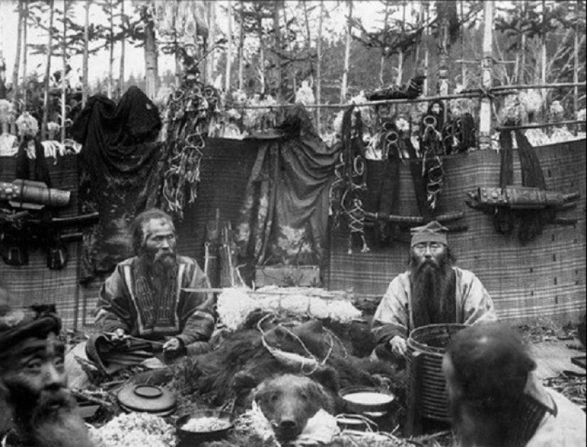 A look into the past: 22 old photographs that bring history to life A look into the past: 22 old photographs that bring history to life