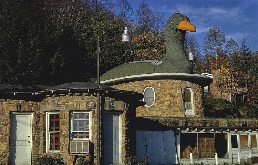 A nivel de comercialización de los 80: el fotógrafo pasó 40 años en busca de la carretera de establecimientos con diseño único A nivel de comercialización de los 80: el fotógrafo pasó 40 años en busca de la carretera de establecimientos con diseño único