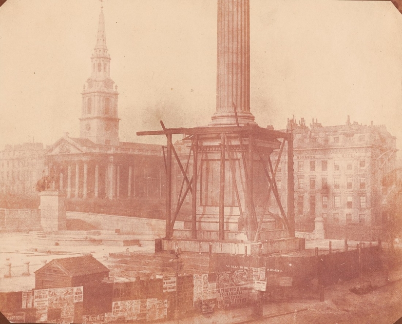 A window to the past: the first 30 photographs taken in 1839, John Herschel