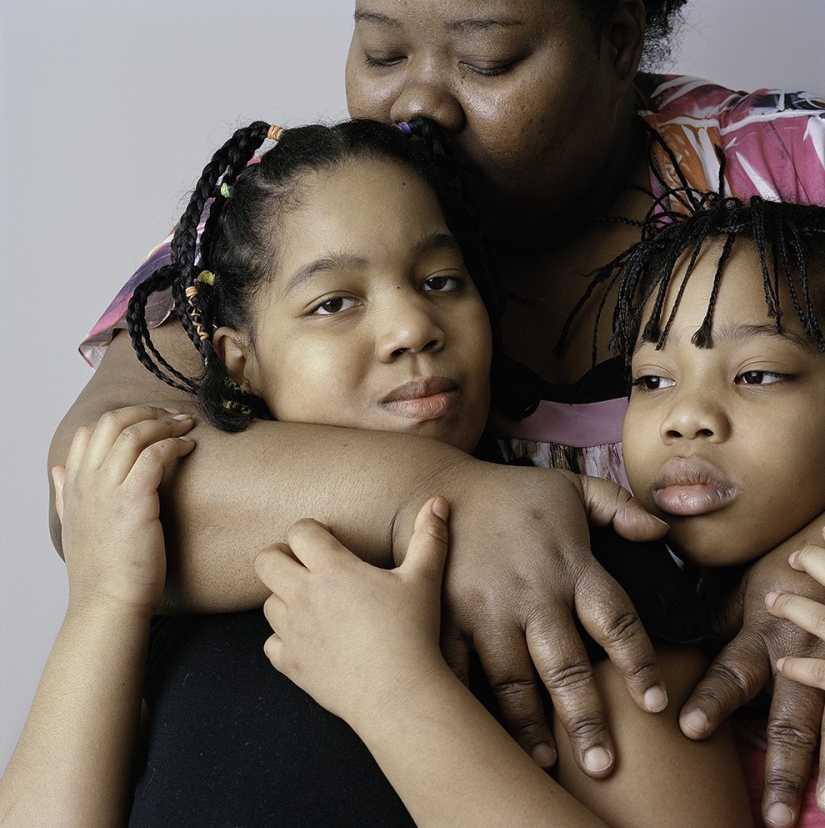 About Face: photo portraits of people suffering from paralysis