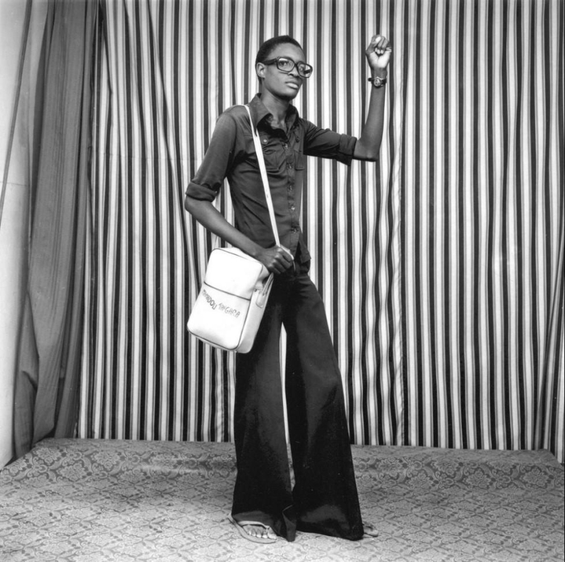 Africa of the 50-70s of the last century through the lens of Malick Sidibé