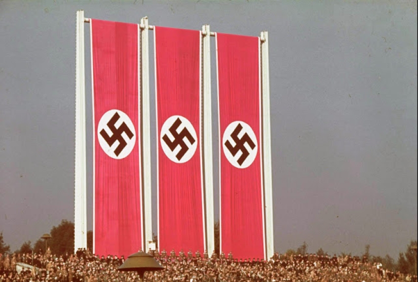 Alemania nazi en fotos a color de Hugo Jaeger, el fotógrafo personal de Hitler Alemania nazi en fotos a color de Hugo Jaeger, el fotógrafo personal de Hitler