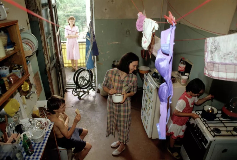 Almuerzo y ducha según el horario: cómo vivían en apartamentos comunales soviéticos