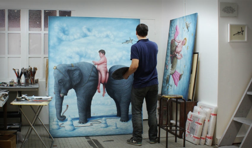 Alternative Reality by Bruno Pontiroli Alternative Reality by Bruno Pontiroli