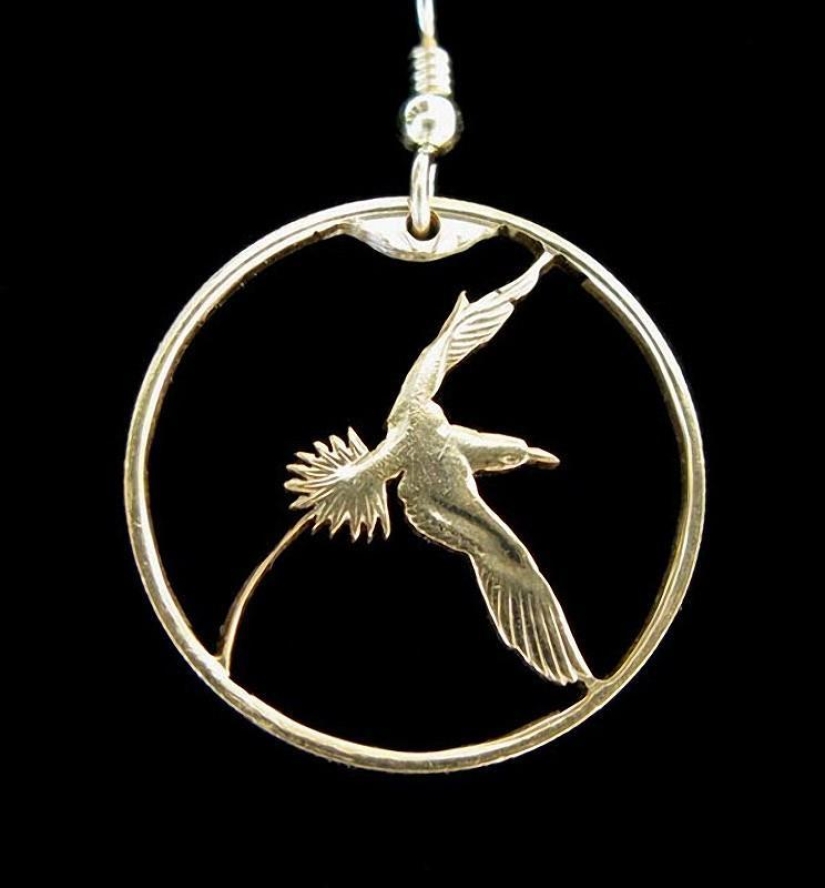 Amazing coin carving