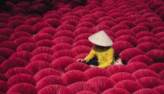 Amazing patterns of Asia in a simple and harmonious photos of RK