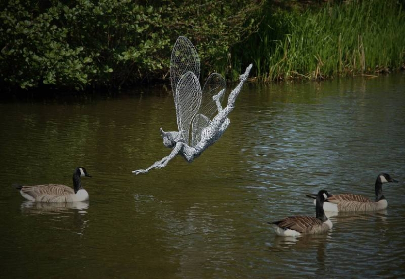 Amazing steel wire sculptures