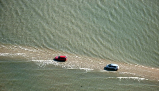 An amazing road that goes under water twice a day An amazing road that goes under water twice a day