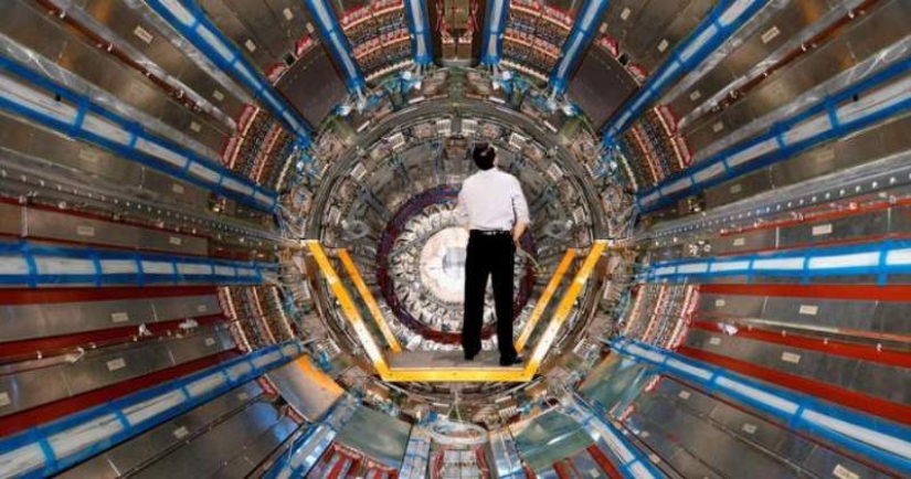Anatoly Bugorsky is a man who stuck his head into a working particle accelerator and survived Anatoly Bugorsky is a man who stuck his head into a working particle accelerator and survived