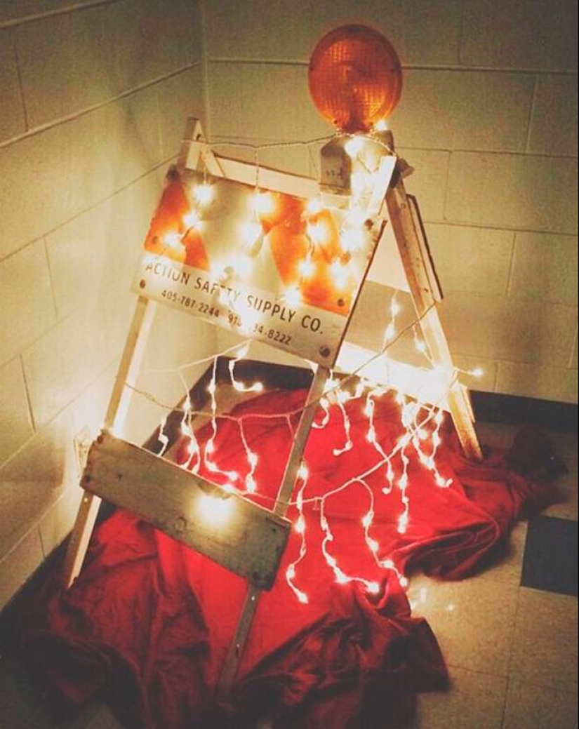 "And so it will come down!" 20 crazy Christmas trees that appeared thanks to Mother laziness