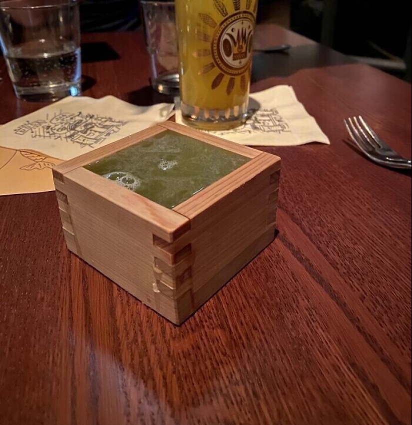 And what, on a plate it was impossible? 30 examples of too unusual serving of dishes