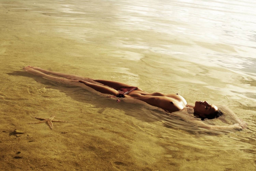 Andrea Varani es un maestro de la lente que combina la fotografía de viajes y moda.