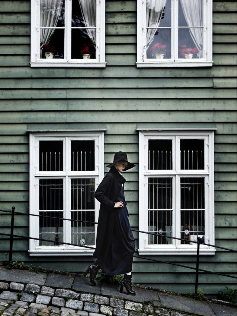 Andrea Varani is a master of the lens who combines travel and fashion photography