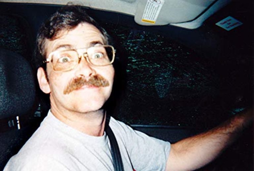 "Angel Face": the story of a maniac and a mama's boy by Sean Gillis "Angel Face": the story of a maniac and a mama's boy by Sean Gillis