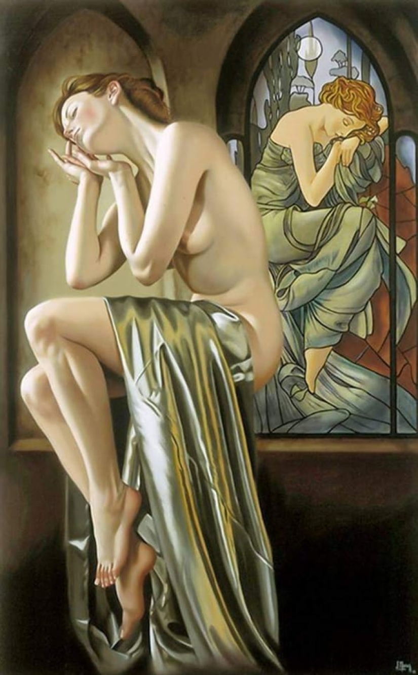 Angelical y terrenal en la pintura del artista surrealista Juan Medina