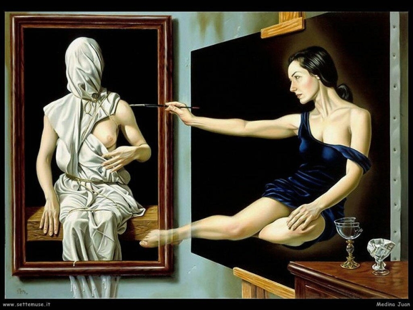 Angelical y terrenal en la pintura del artista surrealista Juan Medina