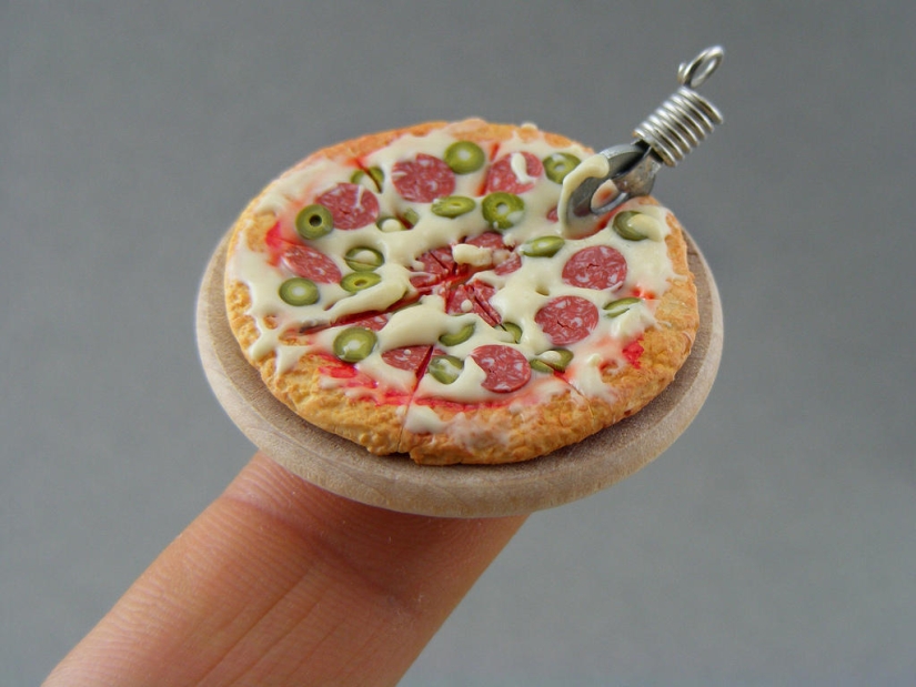 Appetizing miniatures from an Israeli master