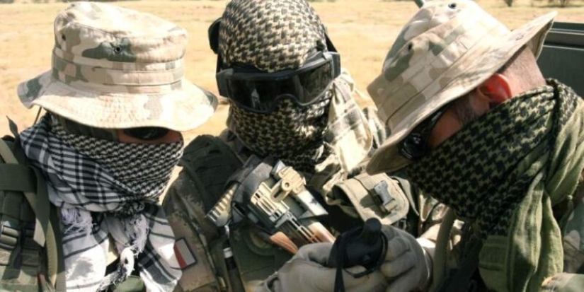 Arafatka: how Arab head scarf has won the love of the military and fashionistas of the planet Arafatka: how Arab head scarf has won the love of the military and fashionistas of the planet