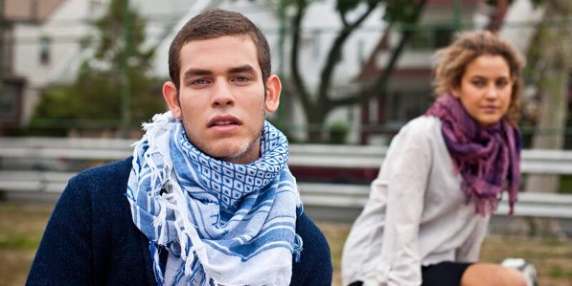 Arafatka: how Arab head scarf has won the love of the military and fashionistas of the planet Arafatka: how Arab head scarf has won the love of the military and fashionistas of the planet